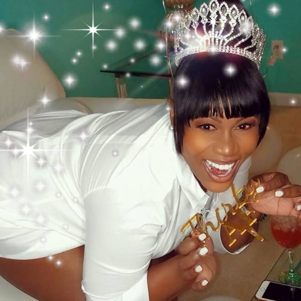 Meet your Posher, Glam